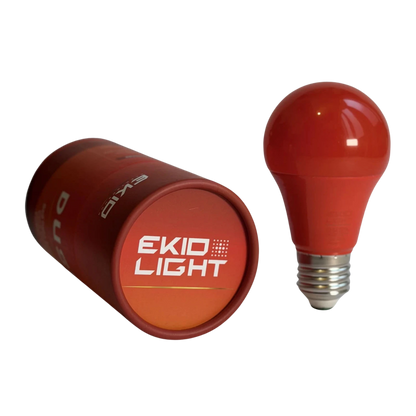 Bombilla de luz roja EKIO Light DUSK sobre fondo transparente