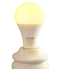 Luz sin espectro azul ni parpadeo. Protege tu melatonina y extiende el ecosistema Ekio Light a toda la casa.